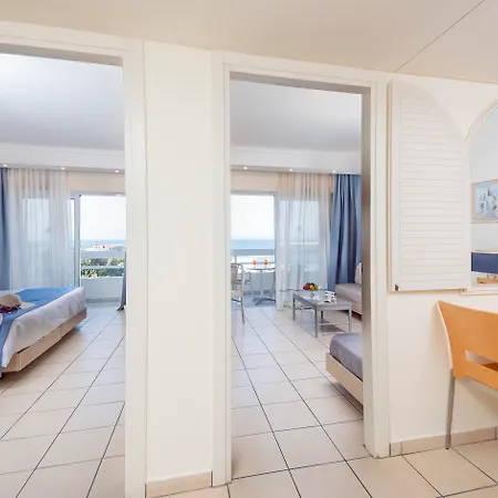 Athineon Apartahotel