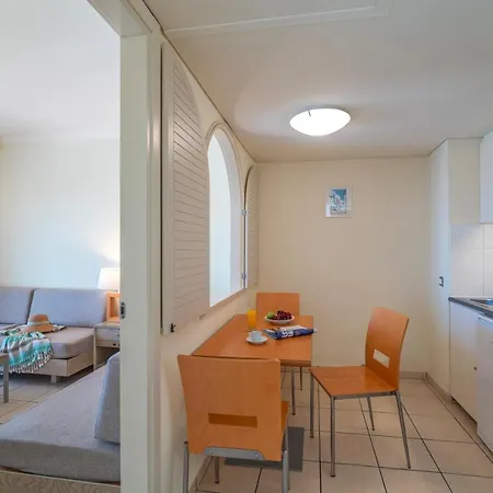 Apartahotel Athineon